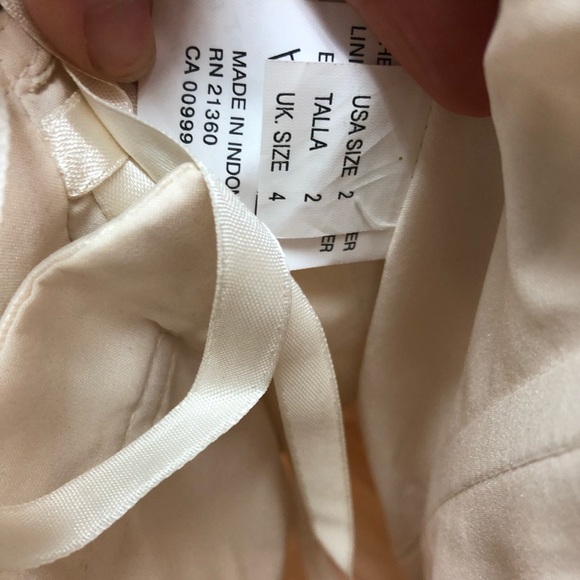 Dress - Picture 4 of 6